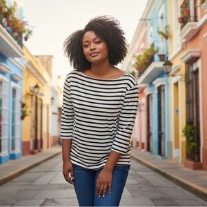 Rafaella striped 3/4 sleeves black and white knit‎ top.